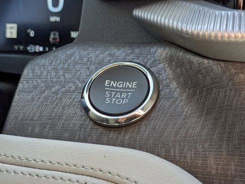 New 2026 Ford Explorer Platinum image 37