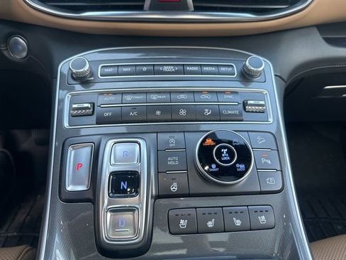 Certified 2022 Hyundai Santa Fe Calligraphy image 9