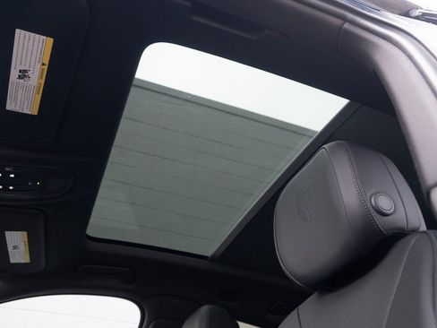 New 2026 Porsche Cayenne Coupe image 30