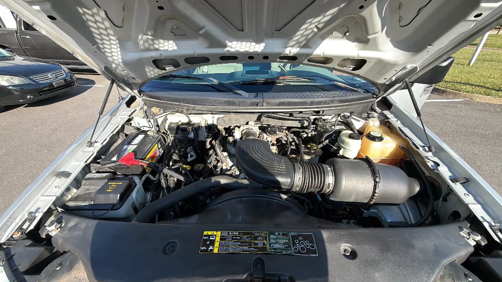 Used 2004 Ford F150 XL RWD image 48