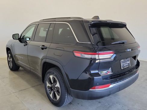 Used 2024 Jeep Grand Cherokee Limited 4xe AWD/4WD image 7