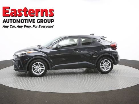 Used 2021 Toyota C-HR LE FWD image 57