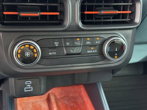 Certified 2023 Ford Maverick XLT FWD image 28