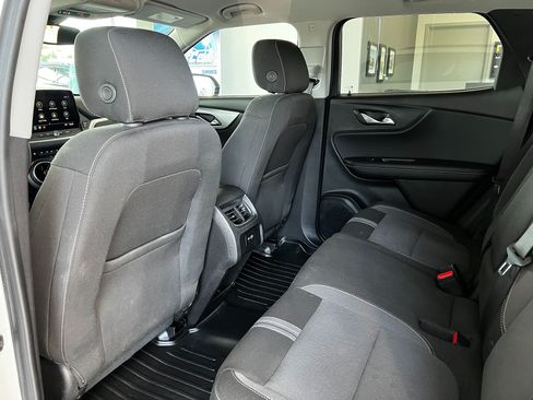 Used 2024 Chevrolet Blazer LT w/ Convenience Package FWD image 21
