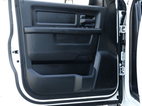 Used 2022 RAM 3500 Tradesman w/ Chrome Appearance Group image 23