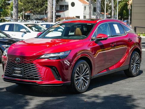 Used 2024 Lexus RX 350 w/ Convenience Package AWD/4WD image 3