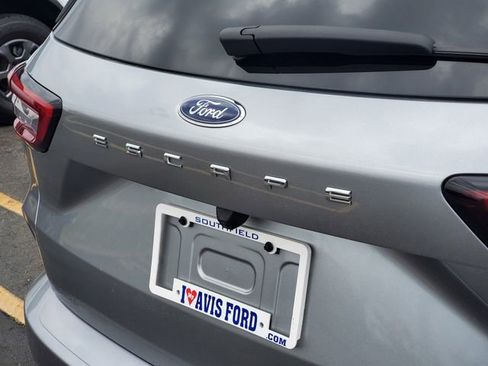 Used 2024 Ford Escape ST-Line w/ Tech Pack #1 AWD/4WD image 29