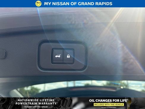 New 2026 Nissan Pathfinder Platinum AWD/4WD image 15