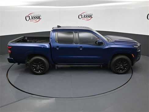 Used 2023 Nissan Frontier SV image 20
