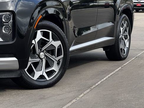 Used 2021 Hyundai Palisade Calligraphy image 11