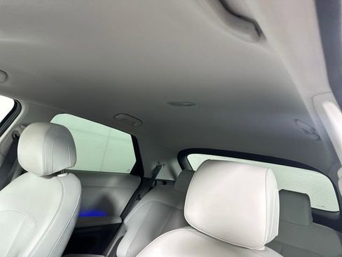 Used 2022 Hyundai Ioniq 5 SEL image 12