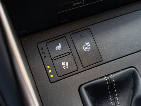 Used 2019 Lexus IS 350 F Sport w/ F Sport Package AWD/4WD image 20