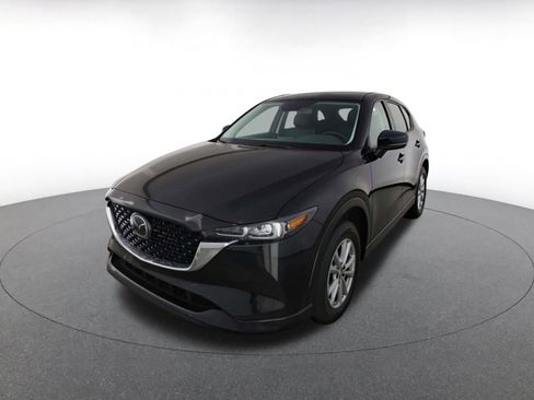 Used 2025 MAZDA CX-5 AWD 2.5 S w/ Select Package image 3