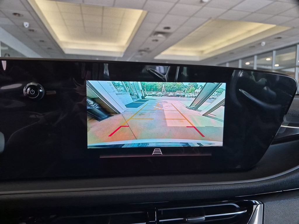 New 2026 Buick Envista Sport Touring w/ Convenience I Package FWD image 27