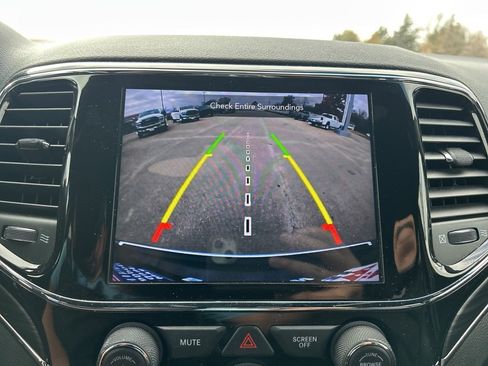 Used 2021 Jeep Grand Cherokee Limited w/ Premium Lighting Group image 14