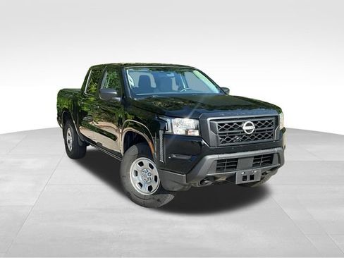 Certified 2022 Nissan Frontier S w/ Technology Package AWD/4WD image 1
