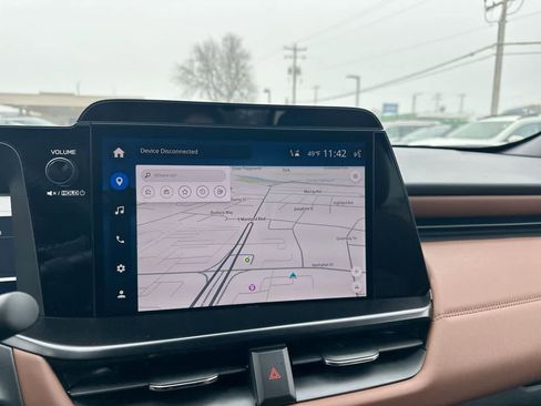 Certified 2026 Subaru Outback Touring XT image 32