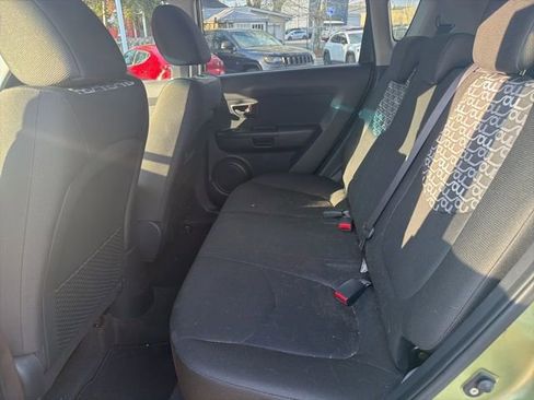 Used 2010 Kia Soul + w/ Audio Pkg image 14