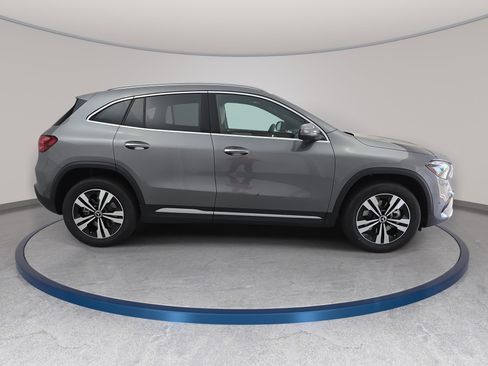New 2026 Mercedes-Benz GLA 250 image 4