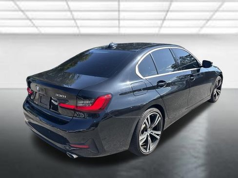 Used 2020 BMW 330i Sedan w/ Convenience Package RWD image 4