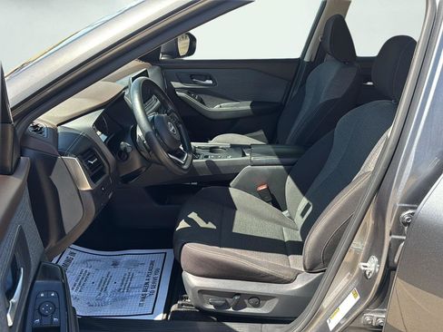 Used 2023 Nissan Rogue SV FWD image 10