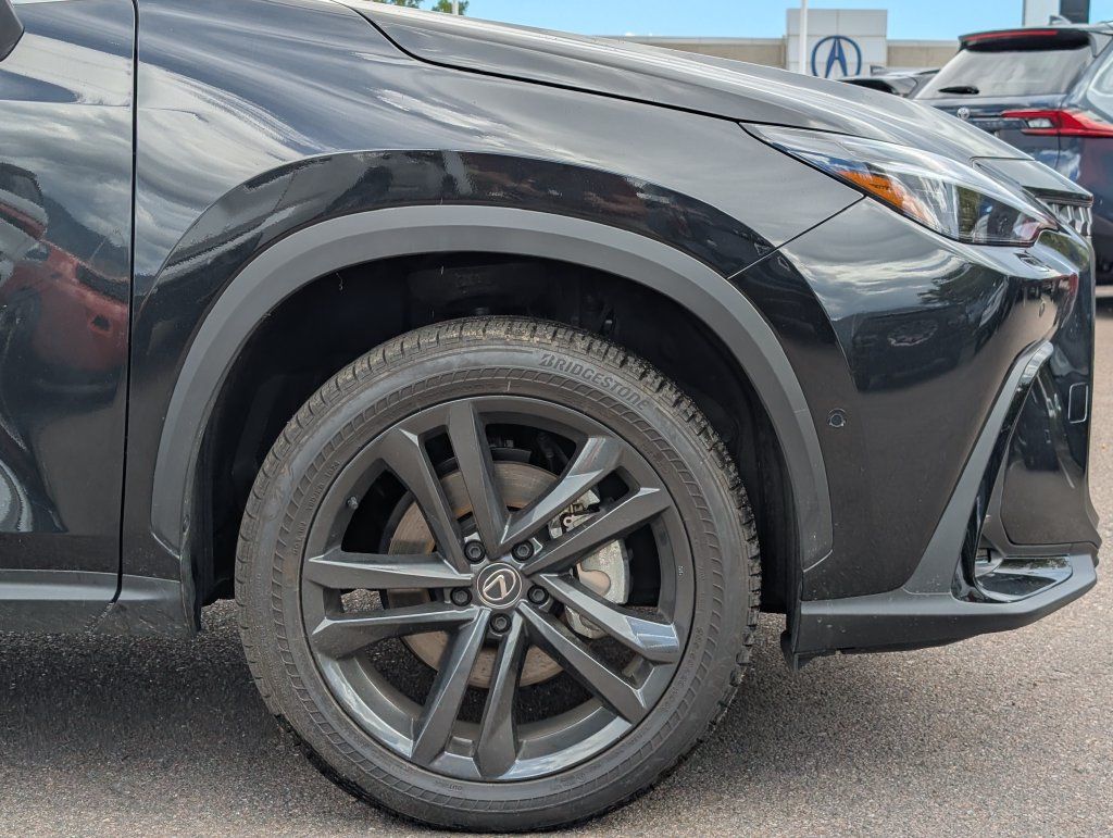 Used 2025 Lexus NX 450h+ AWD w/ Towing Package (2000 Lbs) image 10