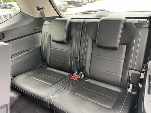 Certified 2023 Volkswagen Atlas SE FWD image 15