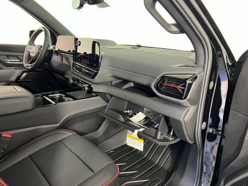 New 2024 Chevrolet Silverado EV RST AWD/4WD image 37