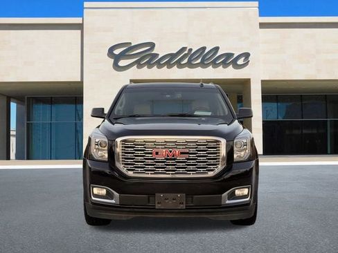 Used 2019 GMC Yukon Denali w/ Denali Ultimate Package image 7
