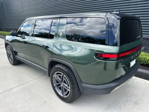 Used 2025 Rivian R1S Adventure AWD/4WD image 3