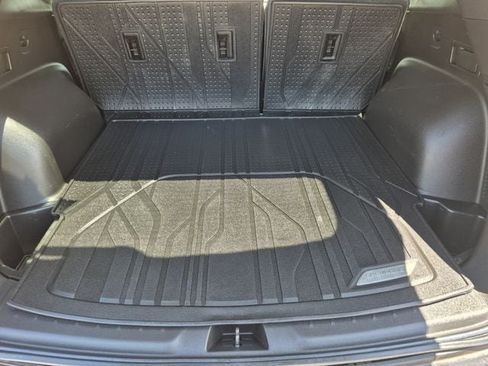 Used 2024 Chevrolet Blazer LT w/ LPO, Floor Liner Package FWD image 23