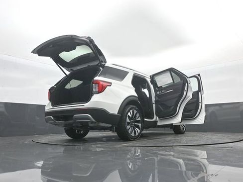 New 2026 Ford Explorer Platinum w/ LUX Leather Package image 40