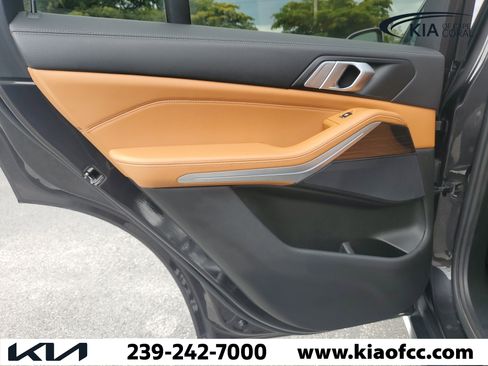Used 2021 BMW X5 xDrive40i w/ Convenience Package AWD/4WD image 13