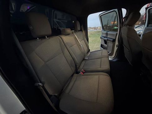 Used 2018 Ford F250 XLT w/ Snow Plow Prep Package image 25