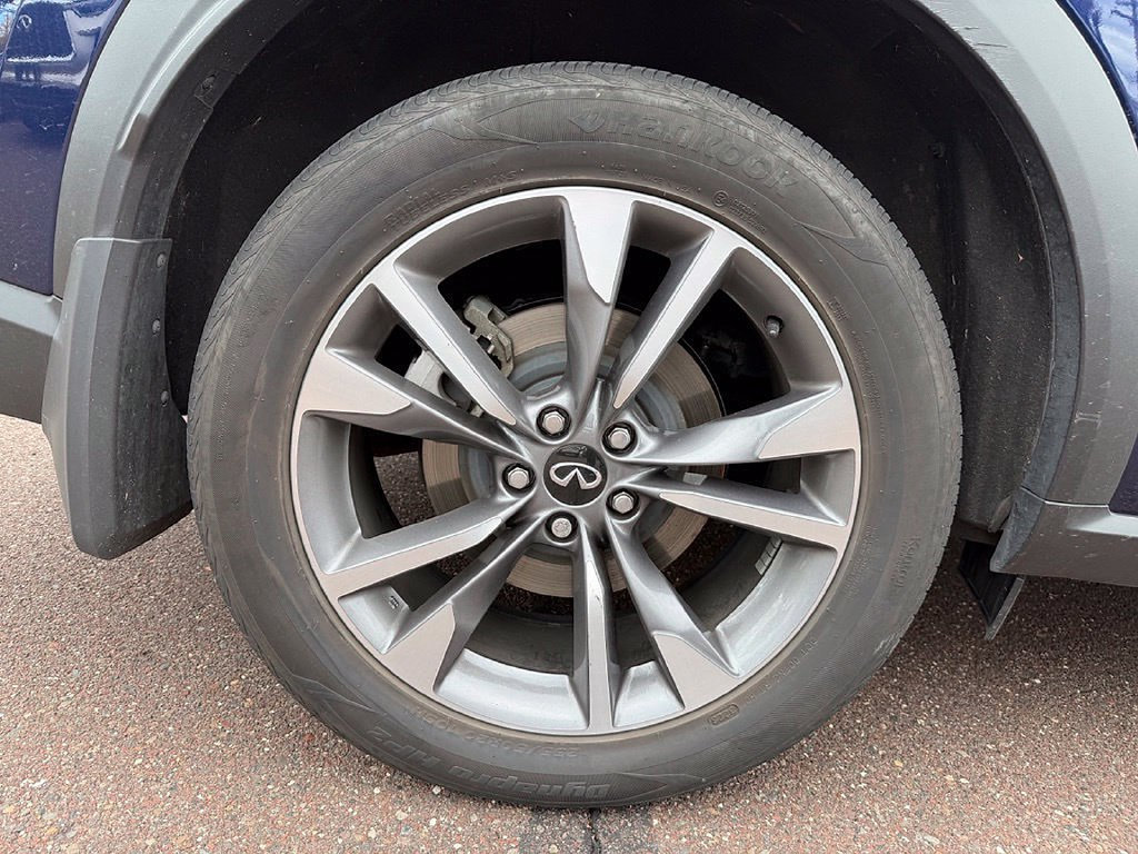 Certified 2024 INFINITI QX60 Luxe AWD/4WD image 23