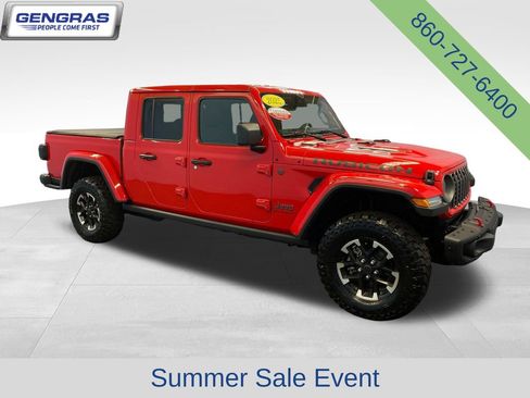 Certified 2025 Jeep Gladiator Rubicon AWD/4WD image 9