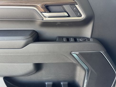 New 2026 Chevrolet Silverado 1500 LT image 9