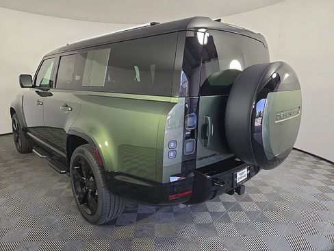 New 2026 Land Rover Defender 130 X-Dynamic SE AWD/4WD image 7
