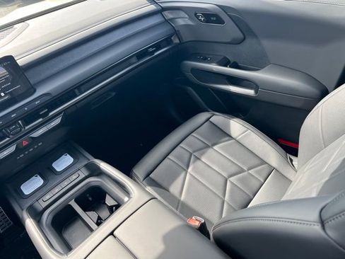 New 2027 Kia Telluride SX X-Line AWD/4WD image 11