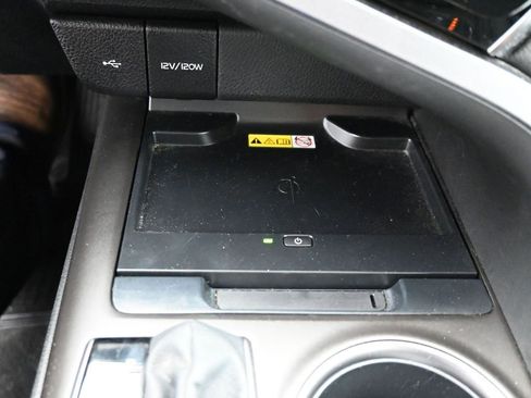 Used 2023 Toyota Camry XSE FWD image 16
