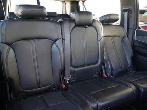 Used 2024 Jeep Wagoneer L Series II w/ Flexible Seating Group image 21