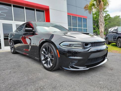 Used 2023 Dodge Charger Scat Pack w/ Plus Group RWD image 3