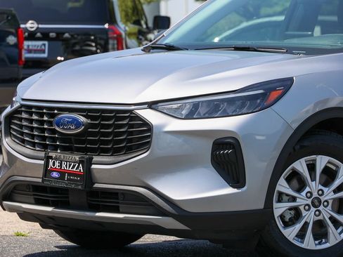 Used 2023 Ford Escape Active FWD image 13