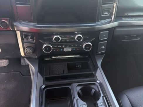 Used 2026 Ford F350 Lariat RWD image 9