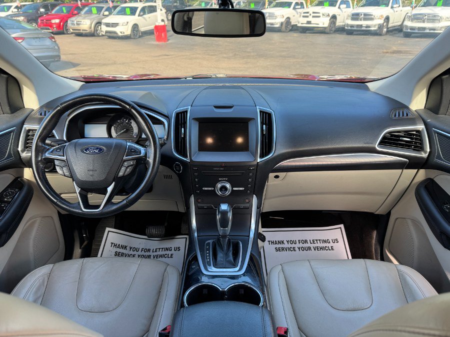 Used 2018 Ford Edge Titanium w/ Technology Package FWD image 21