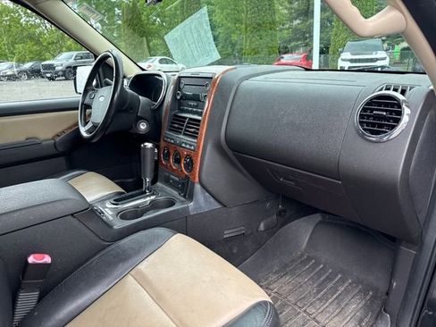Used 2010 Ford Explorer Eddie Bauer AWD/4WD image 24