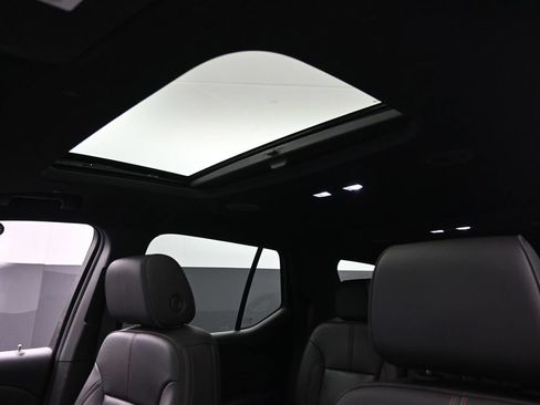 Used 2023 Chevrolet Traverse RS w/ LPO, Floor Liner Package AWD/4WD image 23