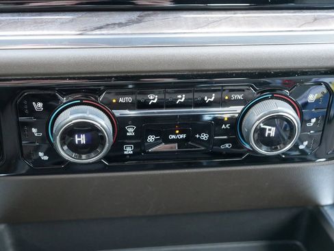 Used 2024 Chevrolet Silverado 1500 LTZ w/ Technology Package image 24