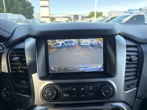 Used 2016 Chevrolet Suburban LTZ image 24