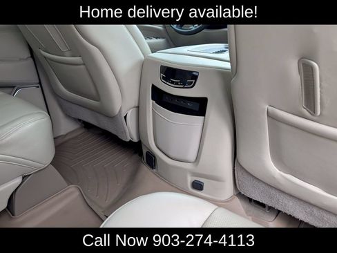 Used 2018 Cadillac Escalade Luxury AWD/4WD image 33